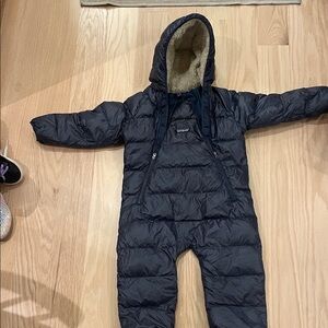 Patagonia Dark Blue Hooded Toddler Snowsuit!